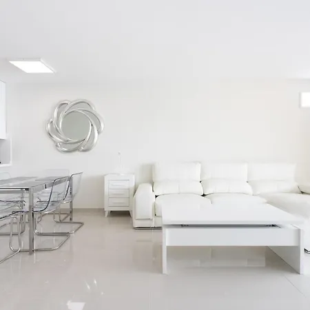 Διαμέρισμα Listen The Rocks - 232 *