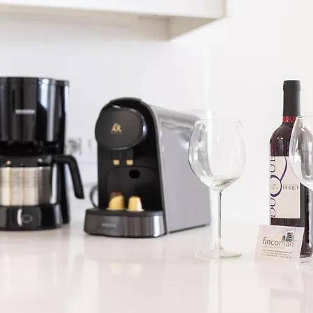 Apartment Listen The Rocks - 232 *